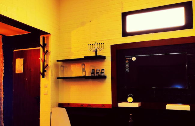 Carmel Market Apartments - Photo 11