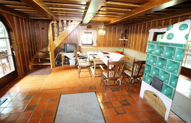 Quiet Holiday Home Near ski Resort - Foto 5