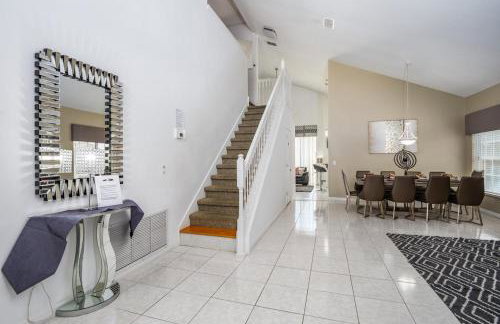 Spacious Disney Retreat Lake View Private Pool - Foto 16