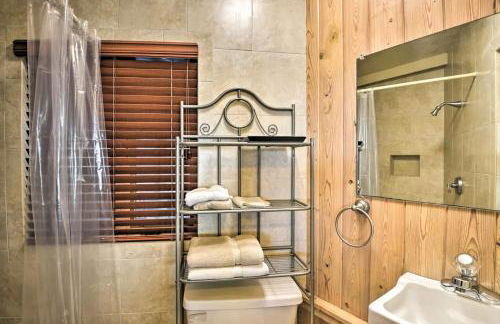 Chic Home: Ocean Views, Hot Tub & Game Room! - Foto 24