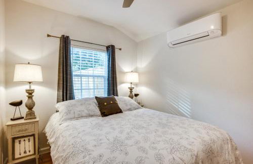 Cozy Montgomery Cottage with Porch, Near Lake Conroe - Foto 11