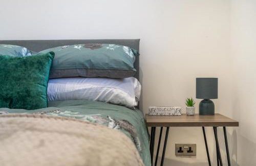 Modern Split Level 2BR Spacious Apt Maida Vale - Photo 14