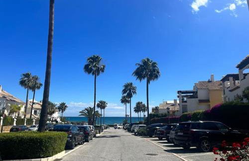 First Line Beach Beautiful and Bright Home - Photo 34