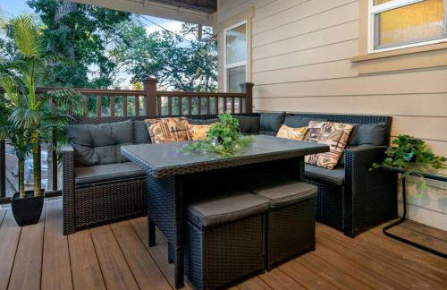 New Luxury 5BR Cabin in Pine Mountain Lake! 1 Minute to Beach! Massage Chair! Close to Yosemite! Perfect for Retreats and Escapes All Seasons! - Foto 62