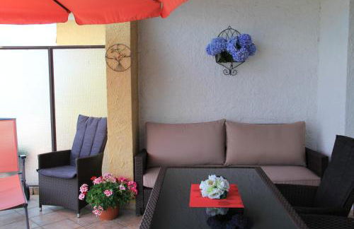 Apartment with Panoramic Lake View & Terrace in Pino, Lago Maggiore - Casa Roccia No 7 - Foto 7