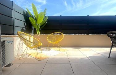 T2 SUN 3 étoiles- Plage & Commerces à 200m- Terrasse avec Barbecue- Résidence neuve avec Parking & Wifi - Foto 1