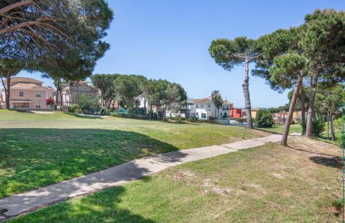 Duplex Islantilla con piscina - Photo 24