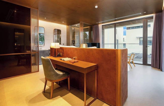 5BR Luxury Villa: Elite Services & Privacy - Foto 21