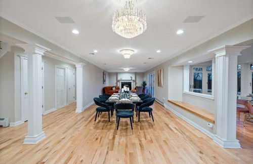 Huge Retreat w Alaska King, Pool & Jacuzzi Tub Indoor - Foto 30