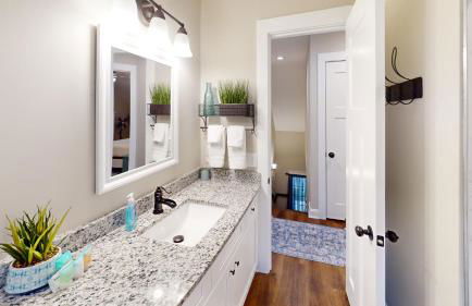 Explore Nature in this 3BR Home Near Pine Mountain - Photo 11