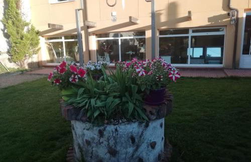 Boleta A 5 minutos de León, casa con jardín - Foto 63