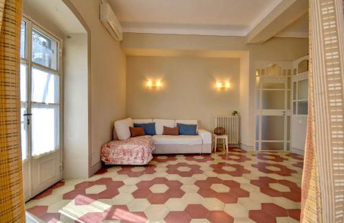 La Prima Torre Charme - 6 posti letto - Giardino e piscina condivisa - Foto 5