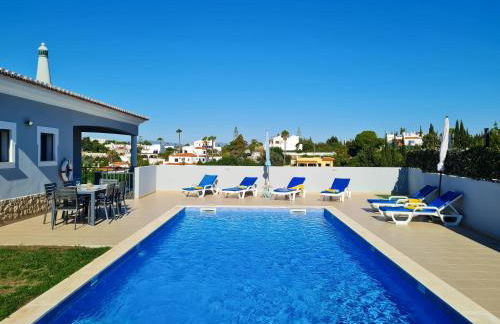 CASA LIMÃO - Private Pool & Garden - Beach & Center 650m - Foto 2