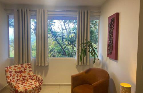 Flat Condomínio Topo da Montanha 508 fica a 5 kmdo centro - Foto 8