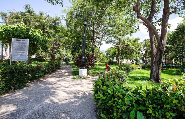 Private Pool - Near Beach - Restaurants - Foto 48