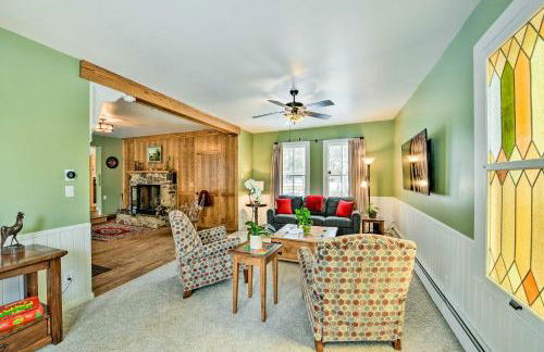 Charming Buena Vista Creekside Home Walk to Main! - Foto 12