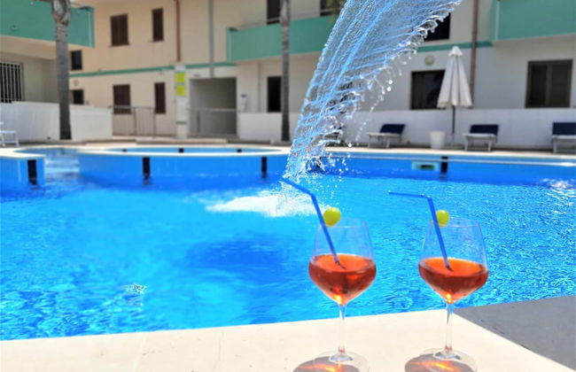 Belvilla by OYO Appartamento Lato Piscina - Photo 9