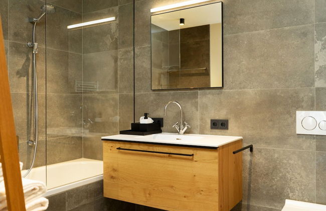 Apartment in Schrocken Near Ski Arlberg - Photo 16