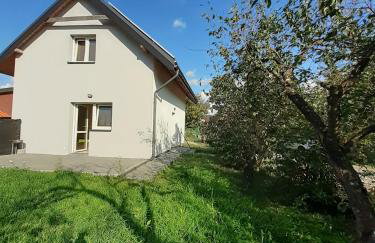 Dom Wiśniowy Zakątek - Foto 1