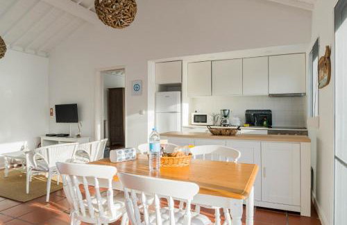 Quo Mosteiros Sunset House - Photo 5