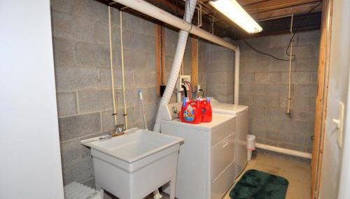 Trails End River Retreat - River Access - Pet Friendly - Hot Tub - Grill - Wifi - Fire Pit - Deck - Screen Porch - Family Friendly - Fishing - King Bed - Wood Stove - Foto 5