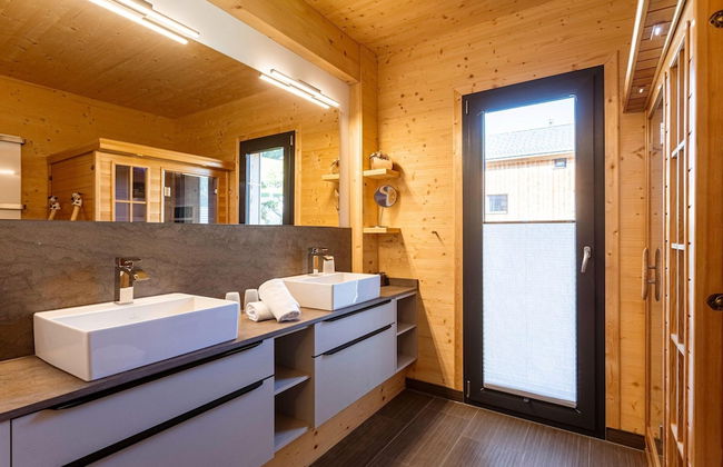 Attractive Chalet With Infrared Sauna - Photo 19