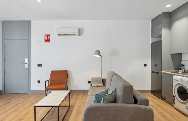 Limehome Madrid Calle de Santa Ana - Photo 69