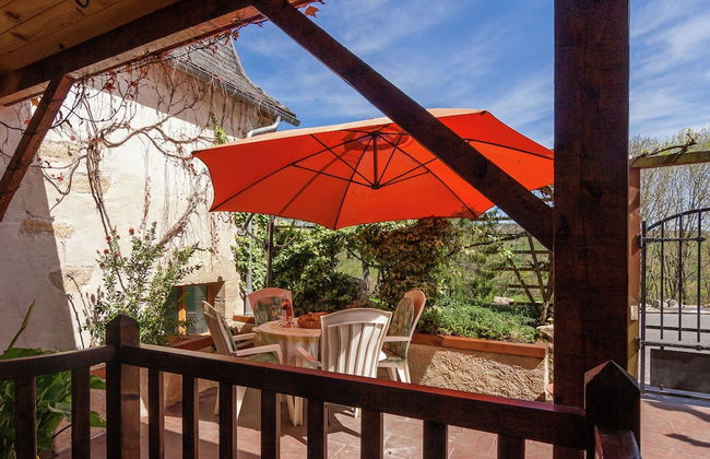 Elegant House With Heated Pool and Sauna - Photo 33