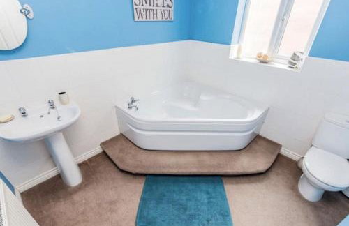 SPACIOUS DETACHED 5 Bedroom4 Bathroom WIFI Parking - Foto 44