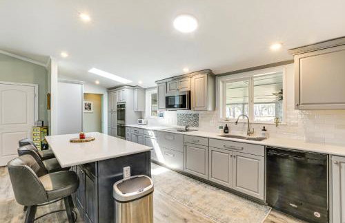 Lake Moultrie Access Moncks Corner Home with Dock - Foto 6