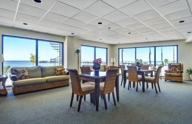 Direct Oceanfront With Private Staircase To Beach Prestigious Islamorada Condocomplex 2 Bedroom Condo by RedAwning - Photo 16