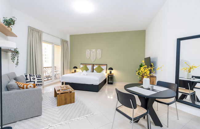 Amazing Stay With Beach Access & Balcony -rak - Foto 1