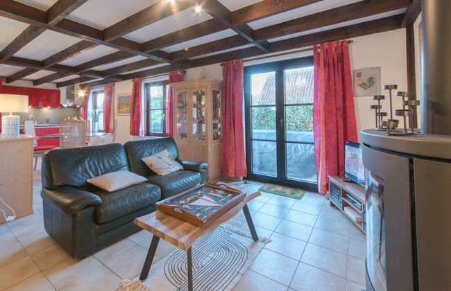 V32 with parking and shared pool - Photo 16