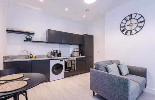 Modern 1BR Apartment in Central Warrington - Foto 7