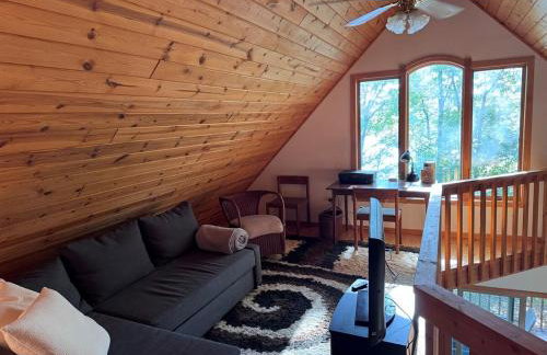 Spooner Shores - Wooded, Lakefront Retreat - Foto 1