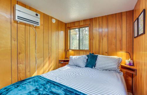 1 Mi to State Park Peaceful La Pine Cabin with Deck - Foto 11