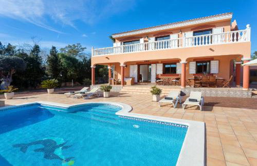 Villa close to Ibiza Town Sleeps 12 - Photo 13