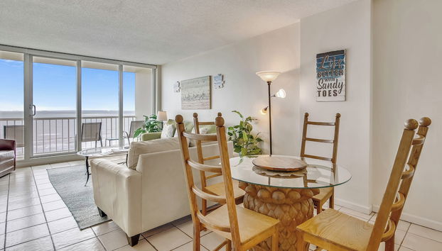 Beachfront Getaway by Ryson Vacation Rentals - Foto 3, Ausstattung der Unterkunft