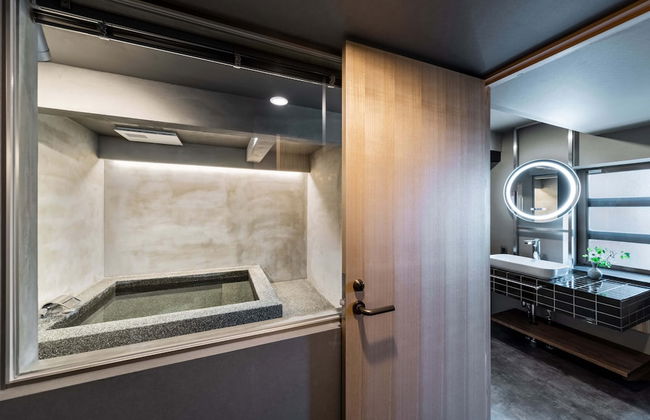 Sansuikyo Machiya House - Photo 23