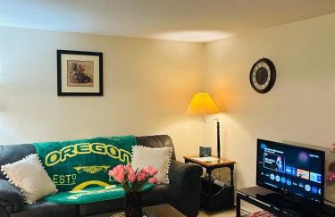 Emerald City Studio Suite - Photo 2