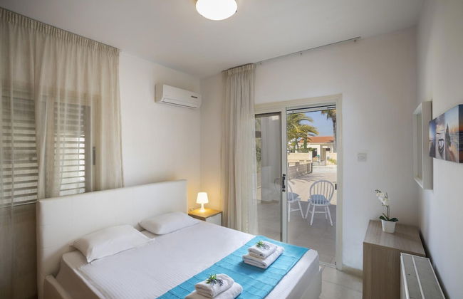 Beachfront Villa Meneou 5 - Foto 22