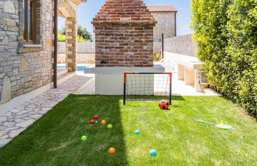 Villa Brioni with pool by Rentistra - Foto 20