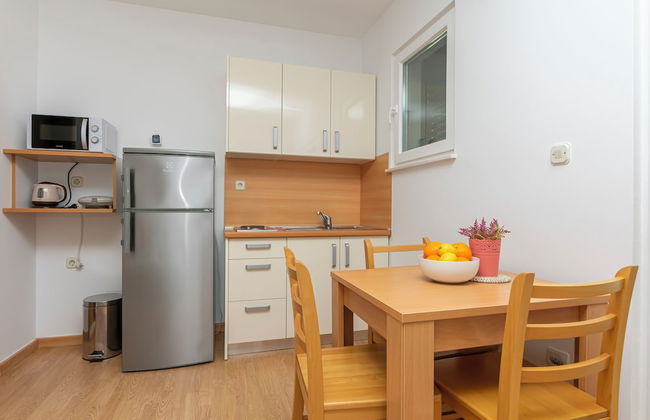 Apartments Villa Milas With Pool - Foto 18