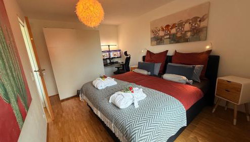 Panorama-Übernachtungen - 4 Sterne DTV - eigene Terrasse mit Garten - Infrarot-Sauna mit Dampfbad - Foto 1