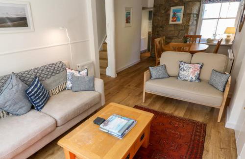 6 Bellair Road - Photo 5