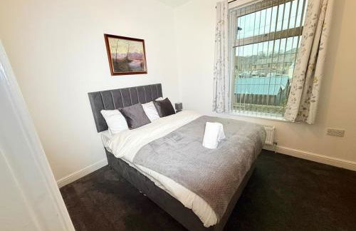 Comfortable 4BR House Ideal for Families & Workers - Foto 34