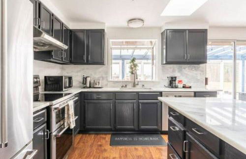 Shiny Rambler House with Spacious Solarium. - Foto 22