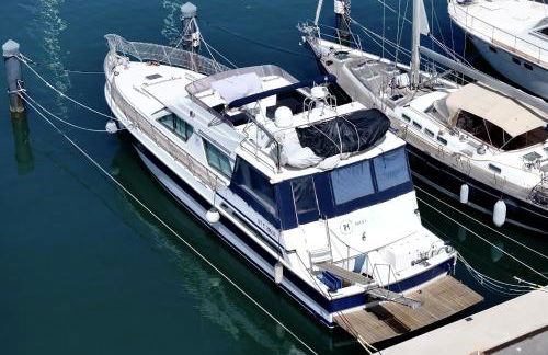 NAVÏ - Yacht à quai au cœur de Sète - Terrasse & Flybridge - 2 à 8 personnes - Photo 4
