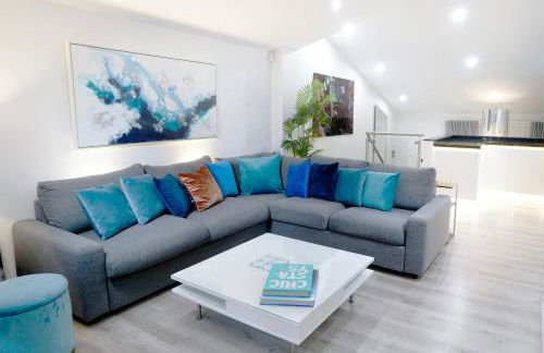 Beachhouse GALORE - Photo 12