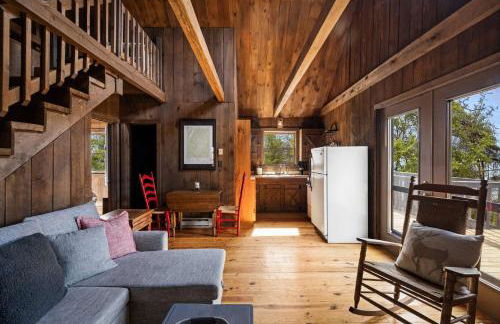 Cabin w Fireplace Fire Pit Grill & Games - Foto 10